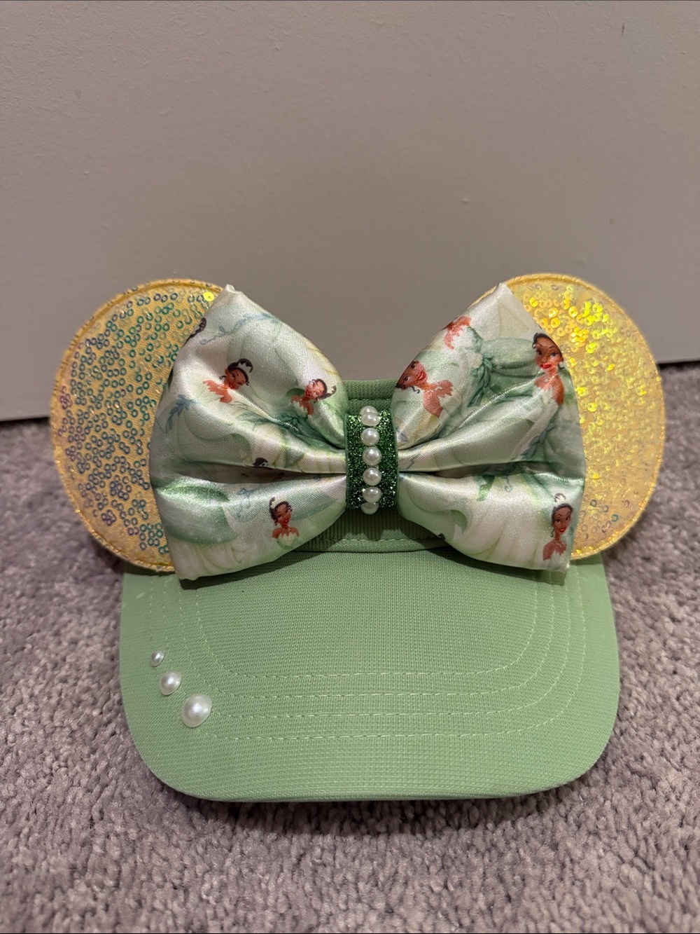 Disney Princess and the Frog Tatiana Visor with Gold Minnie Ears and Bow Visor